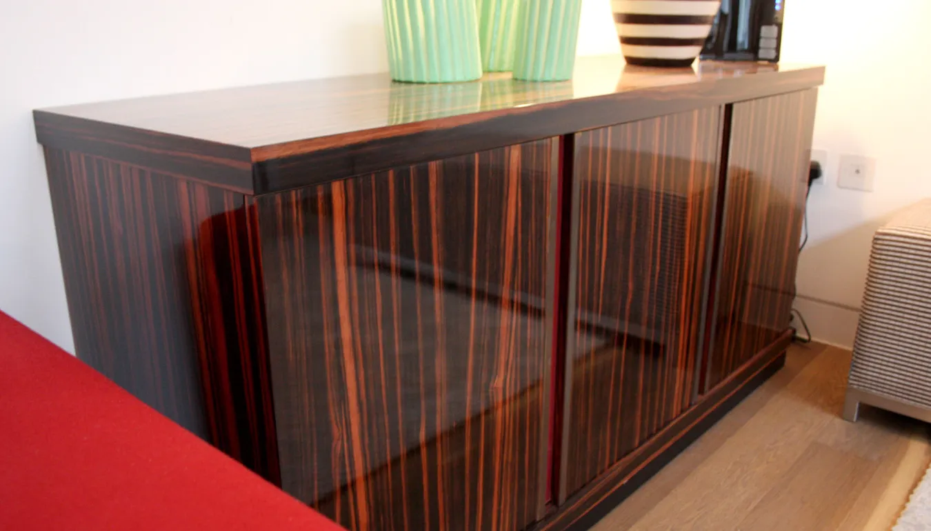 Tables & Sideboards